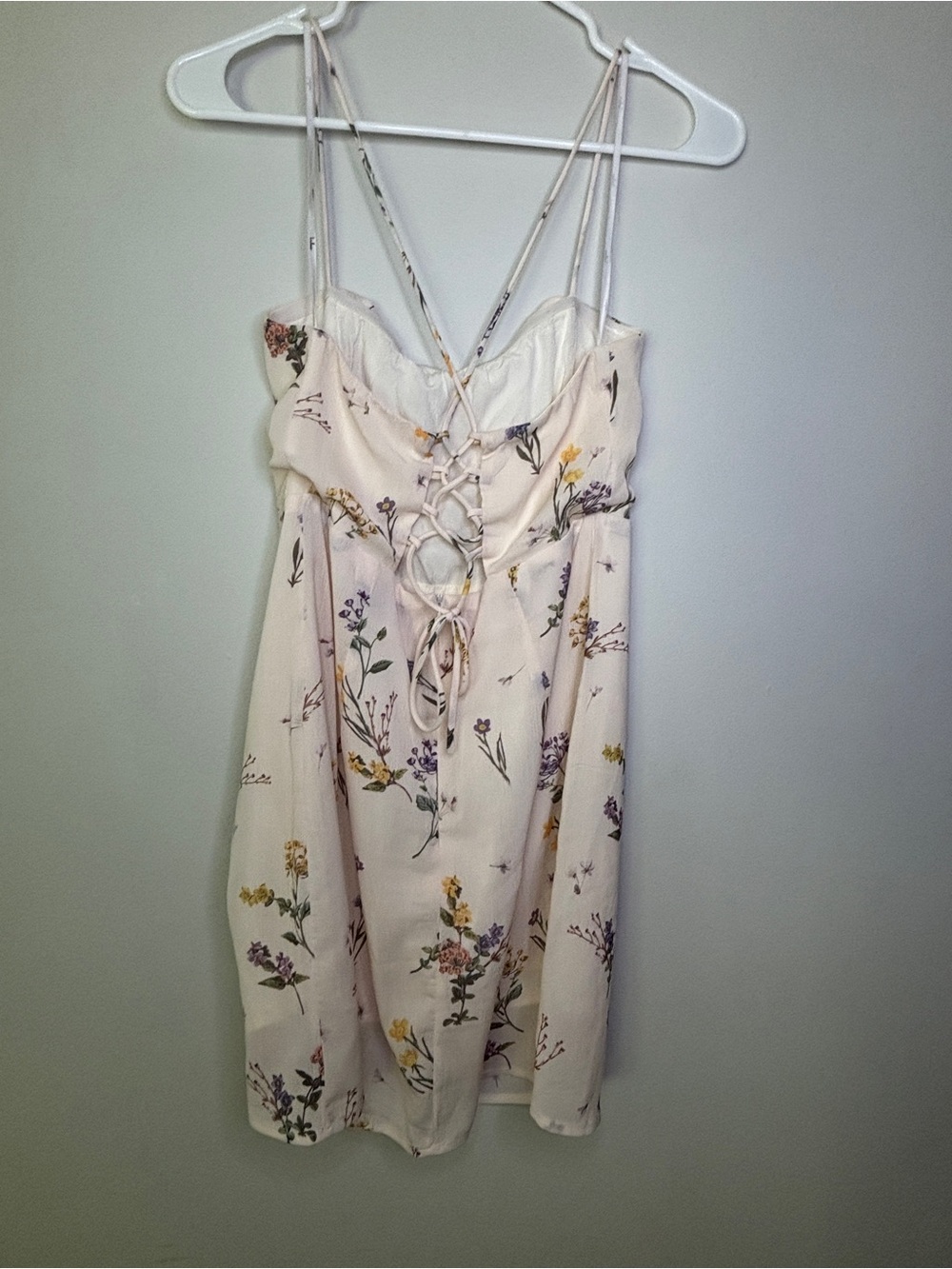 Cream Floral Halter Midi Dress - Picture 6 of 8